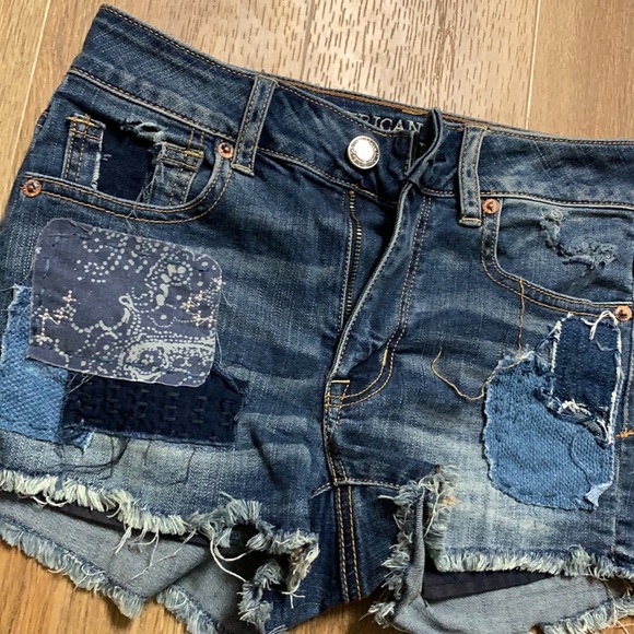 AE denim shorts - Picture 3 of 6